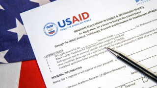 USAID приостанавливает работу по всему миру: что будет с сотрудниками