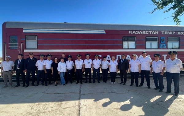 
                        Медицинский поезд остановился в Каракиянском районе
                    