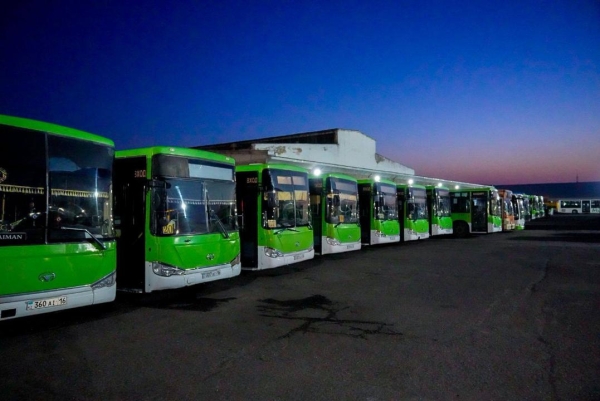 До конца июня в Семее планируется закупить 44 новых автобуса
